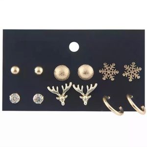 HOLIDAY EAR RING SET!
